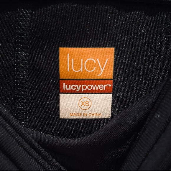 Lucy Scrunch Yoga Pants | XS - Picture 6 of 9